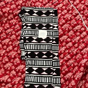 Old navy leggings 10/12 new smoke free pet free